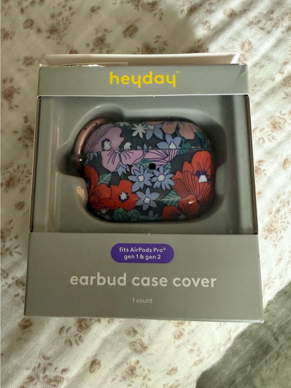 NEW! heyday Floral AirPods Pro Earbud Case Cover - Multicolor